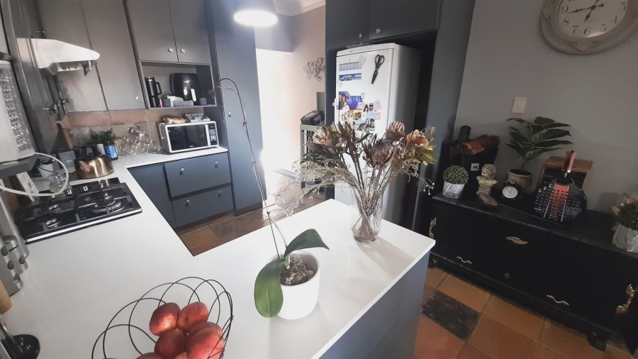2 Bedroom Property for Sale in Melodie North West